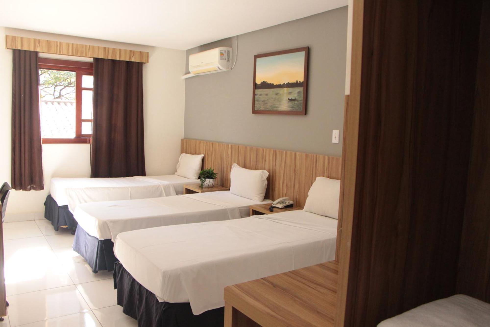 Cr Hotel Bueno - Antigo Hotel Serras De Goyaz 戈亚尼亚 外观 照片