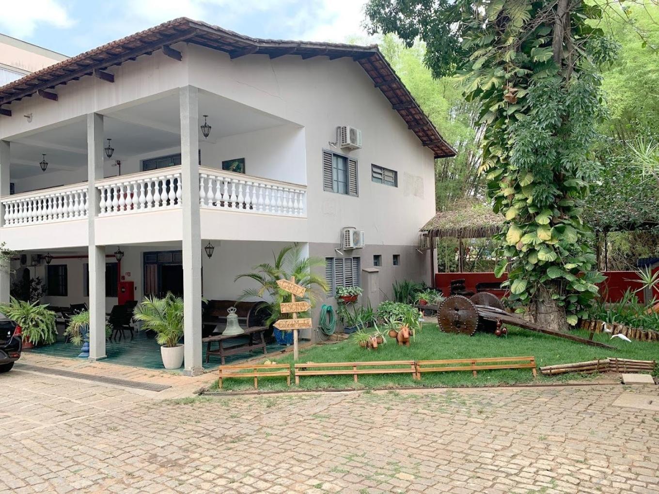 Cr Hotel Bueno - Antigo Hotel Serras De Goyaz 戈亚尼亚 外观 照片 The house of the writer